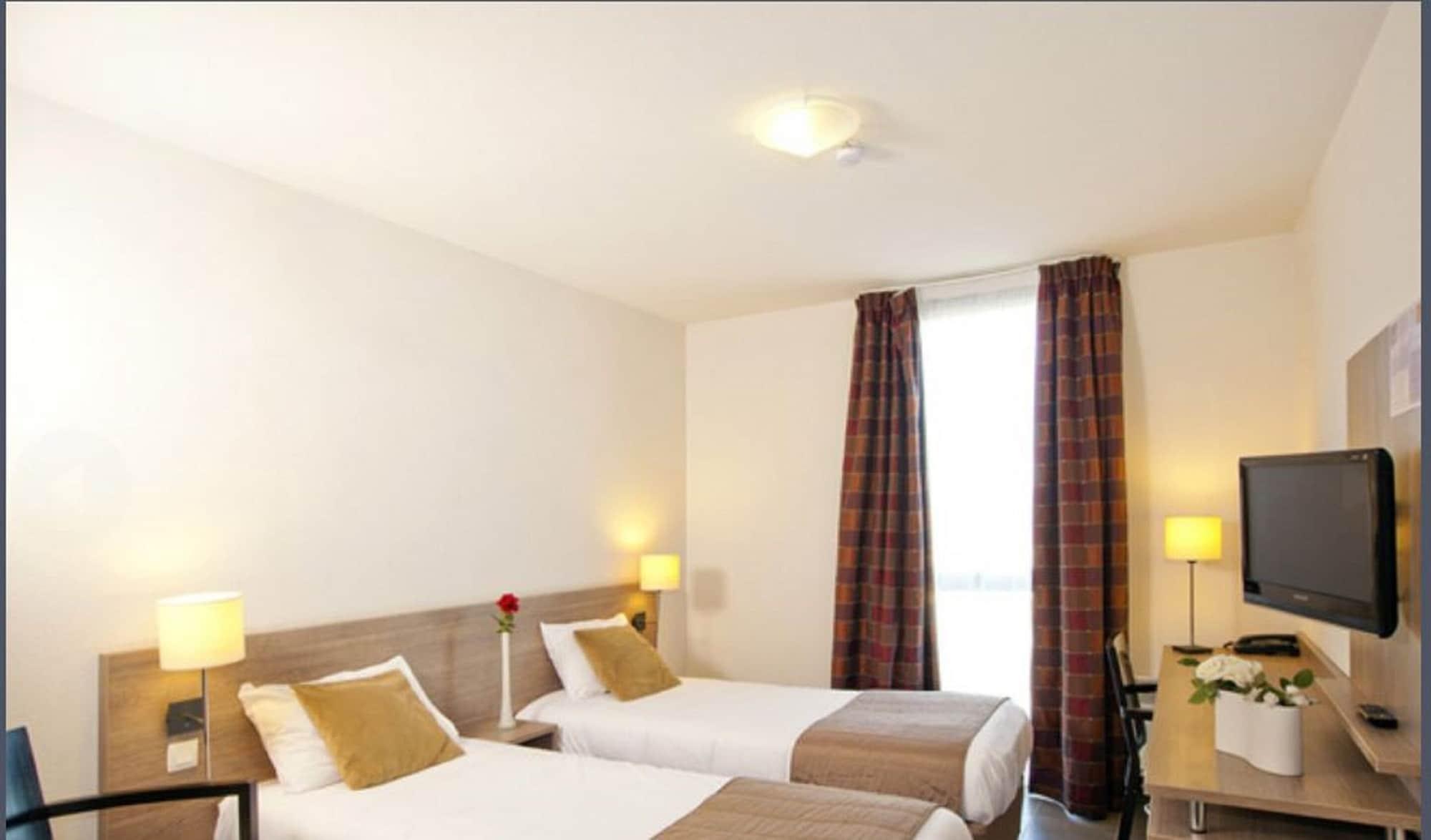 Apparthotel Sejours & Affaires Manosque Exteriér fotografie